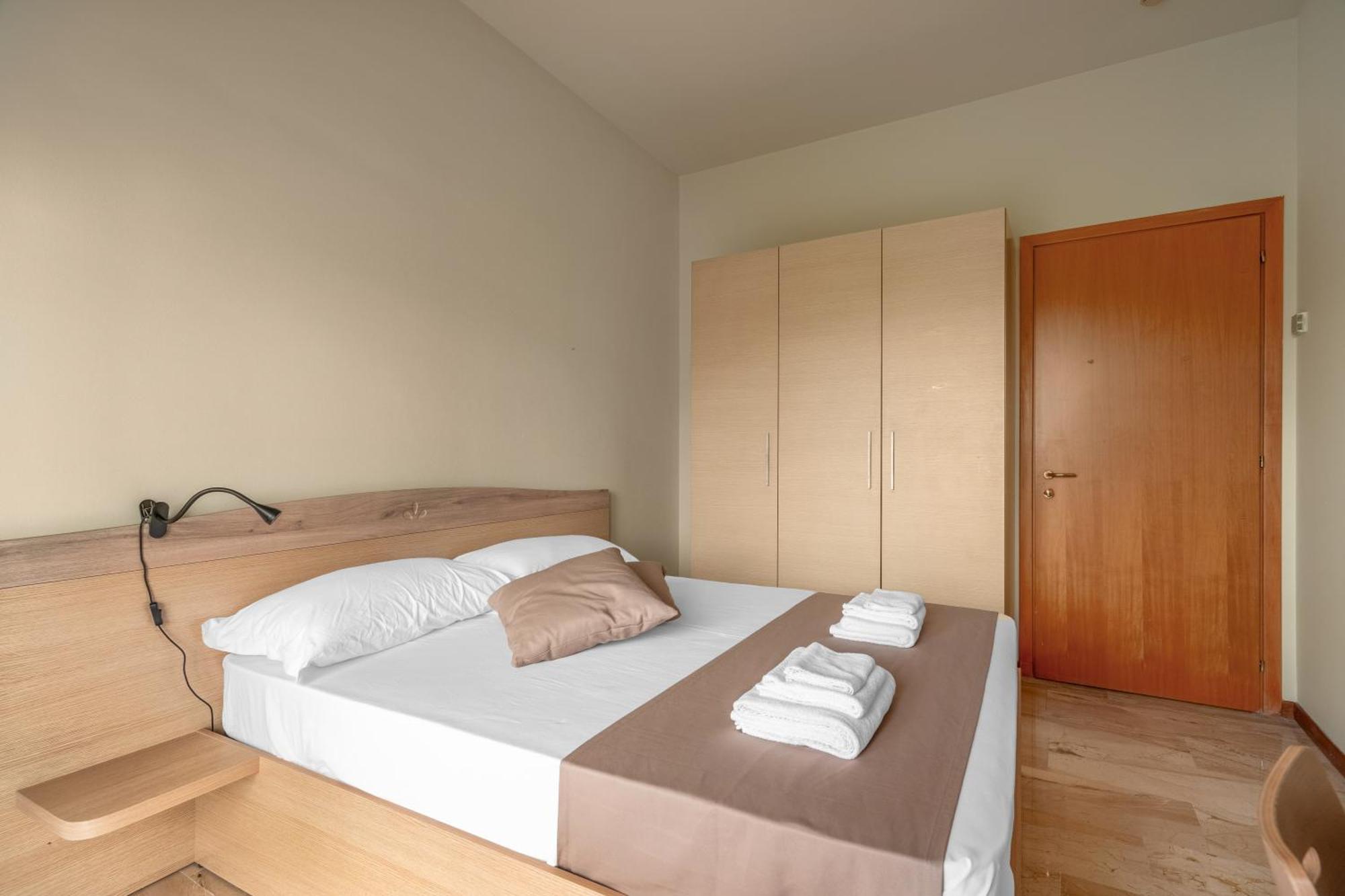 Casa Da Suite Fraschini Milaan Buitenkant foto